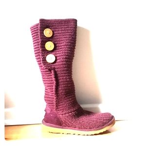 Authentic UGGS Classic Cardy Boots 7 Fig Purple